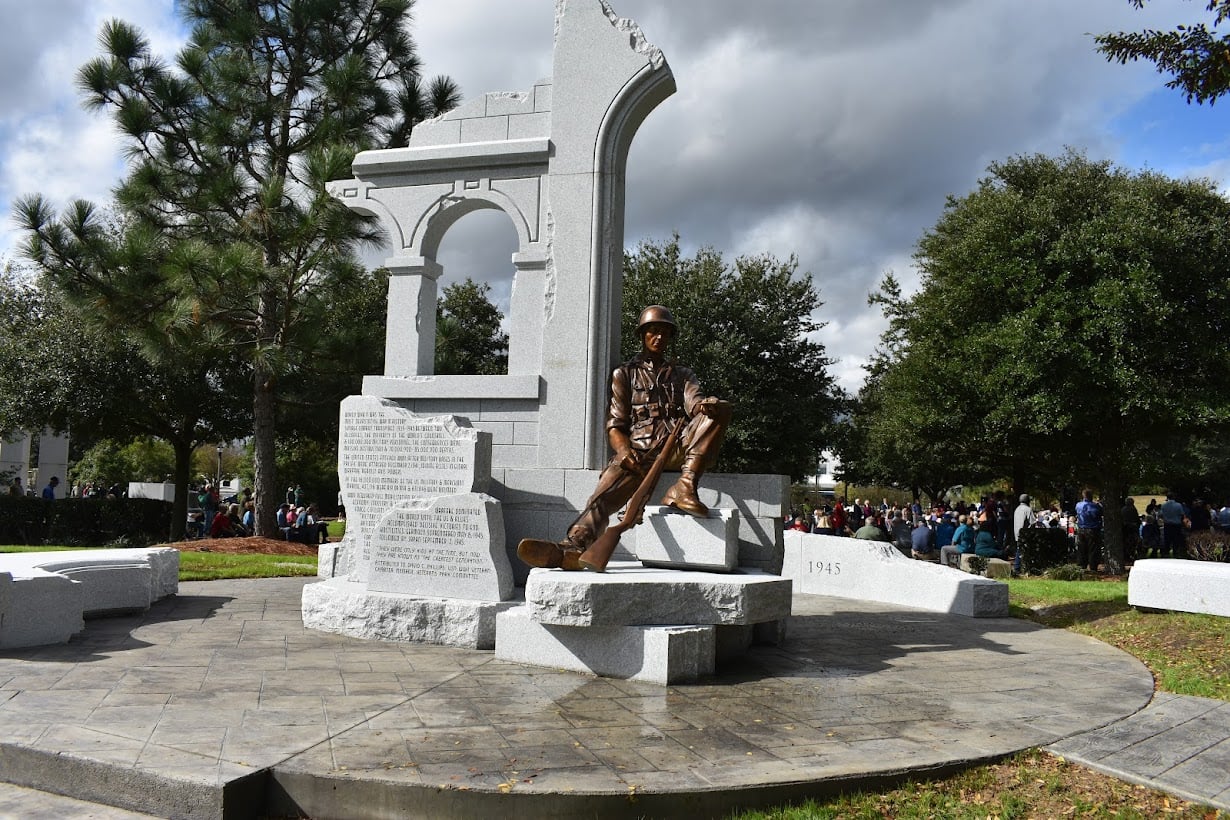 WWII Monument - Front Right