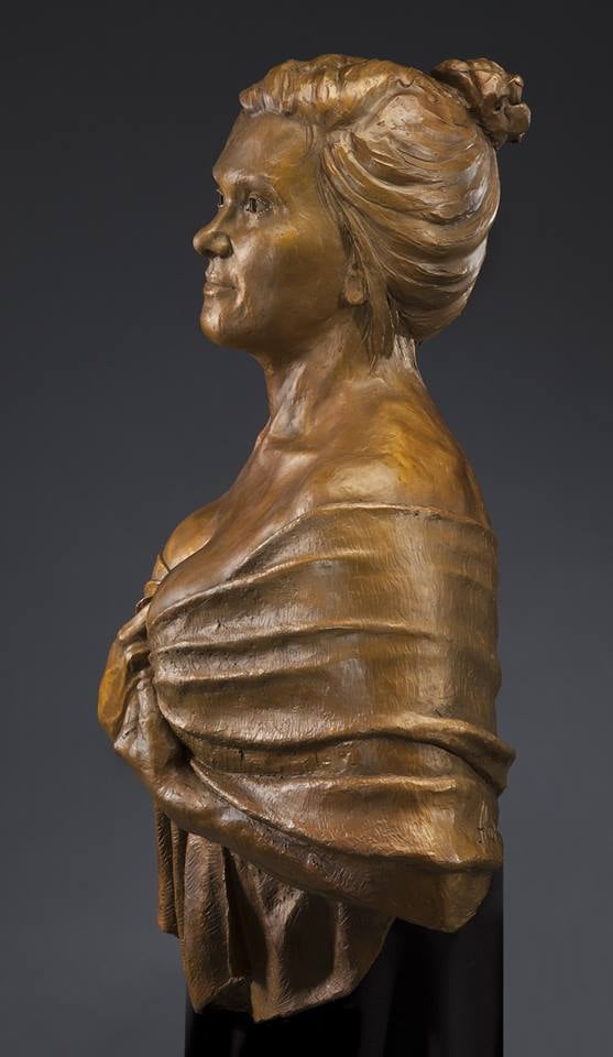 geneva-in-profile